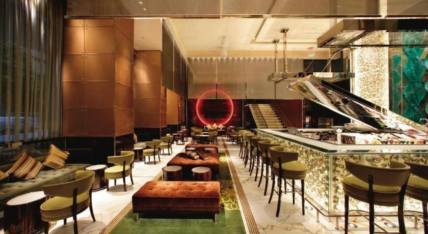 The Landmark Mandarin Oriental Hotel Hong Kong