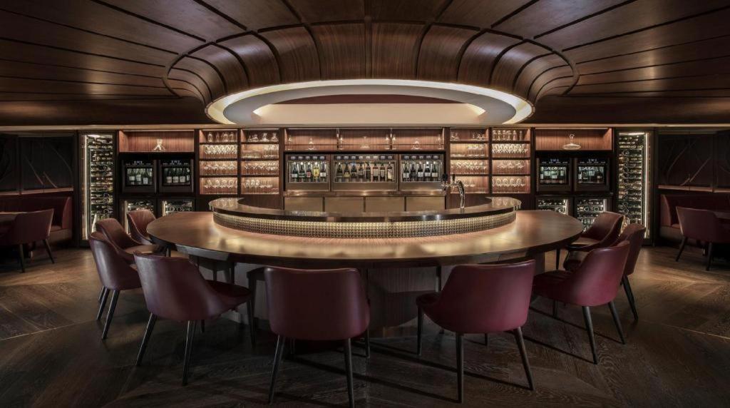The Landmark Mandarin Oriental Hotel Hong Kong
