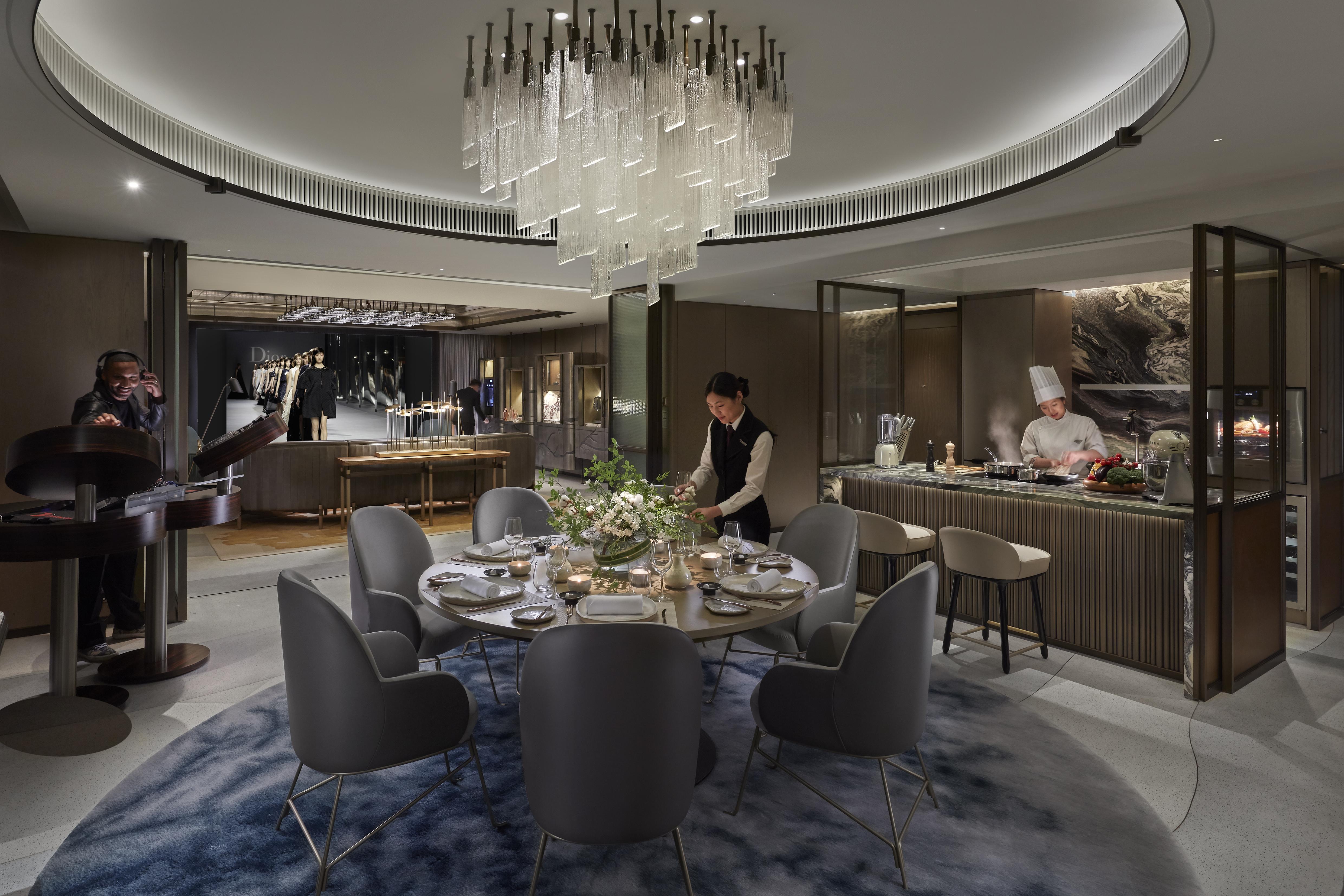 Khách sạn The Landmark Mandarin Oriental Hong Kong