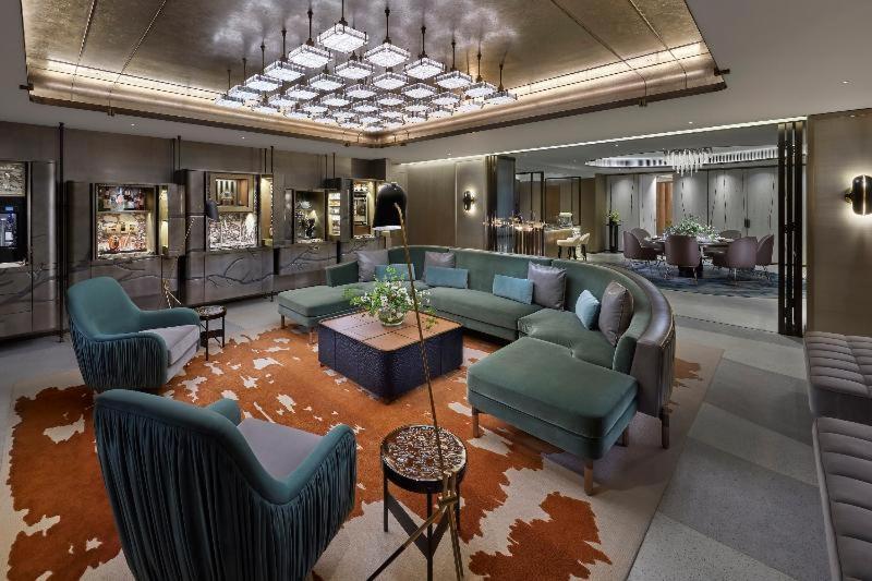 The Landmark Mandarin Oriental Khách sạn 5*